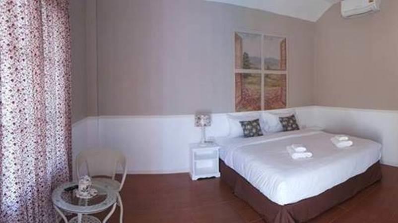 Color Ville Hotel Sha Certified Sakon Nakhon Zimmer foto